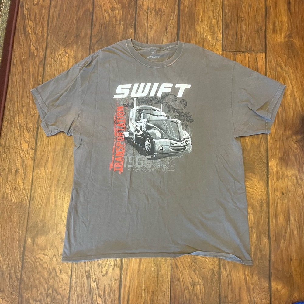 Men's Gray Graphic Tee